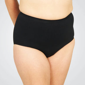 period pants by theya Healthcare alternative view Lily